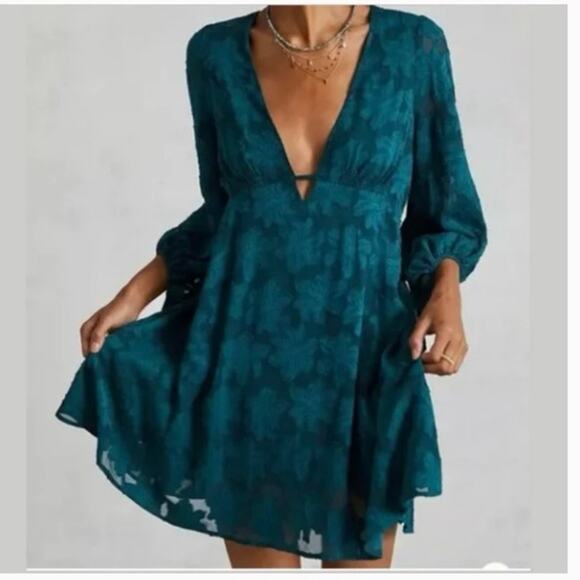 Anthropologie green deep V mini dress long sleeves size 14 - Picture 1 of 10